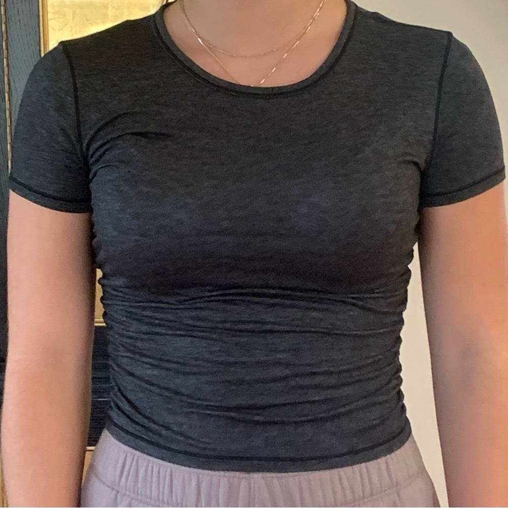 Lululemon Gray Ruched Crop Top (Size 2)